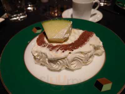 ラ・ロシェル 山王