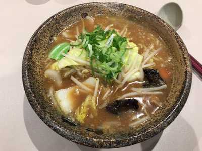 越後秘蔵麺 無尽蔵 かめだ家