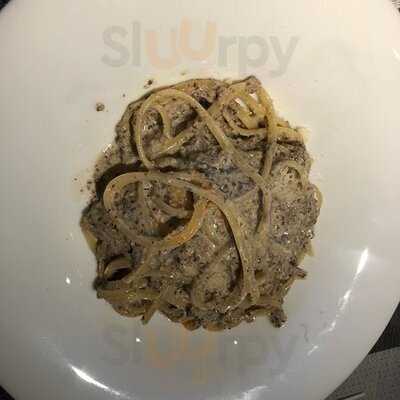 クッチーナイタリアーナ東洞