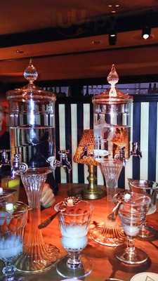 コーヒー/バー トラム