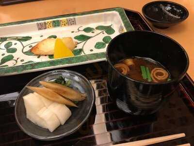 なだ万 帝国ホテル店