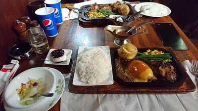 ゴールドラッシュ本店