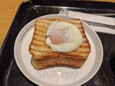 Dean & Deluca  Cafes 丸の内