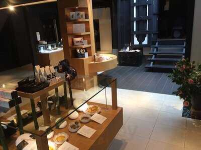 然花抄院　京都室町本店