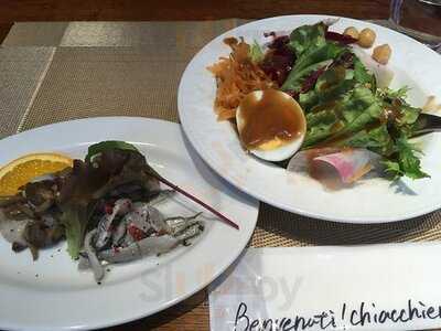 タヴェルナ キアッキエリーノ