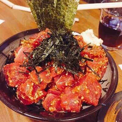 鶴橋まぐろ食堂