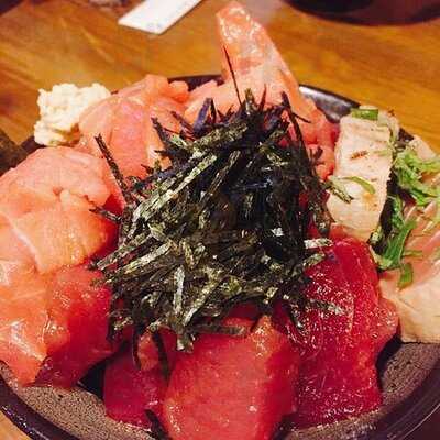 鶴橋まぐろ食堂