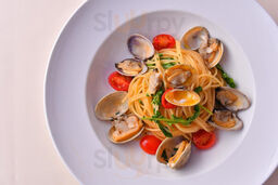 アル マンドリーノ