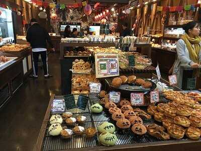 サフラン 青山店