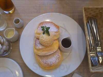 幸せのパンケーキ 南船場はなれ