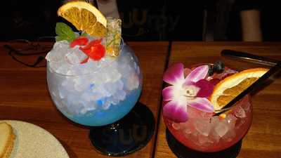 トップサーティー