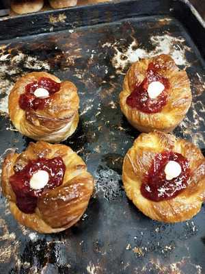 こころにあまい あんぱんや 梅田店