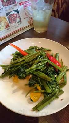 プエン タイレストラン