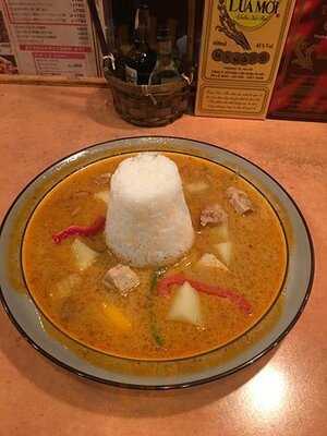 プエン タイレストラン