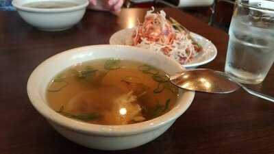 プエン タイレストラン