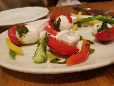 トラットリア ラパーチェ 