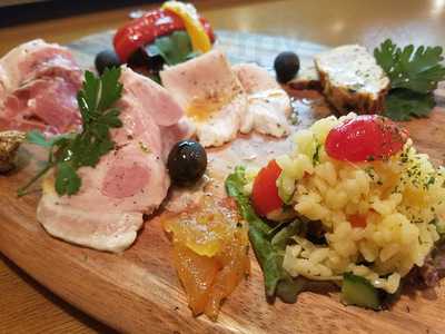 トラットリア ラパーチェ 