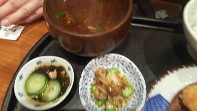 かつ吉 新丸ビル店