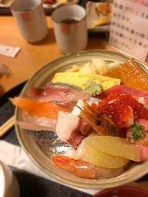 おさかな亭白根店