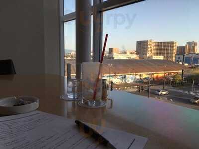 ライブラリーラウンジ ファウンテン