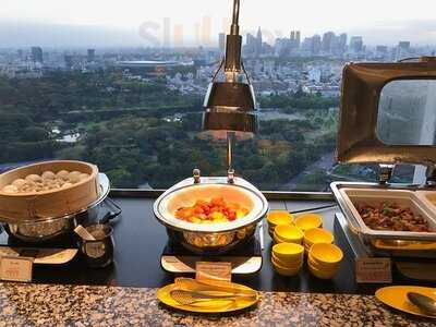 タワー ビュッフェ