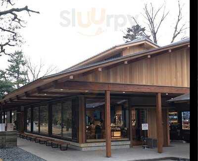 京都御苑 中立売休憩所