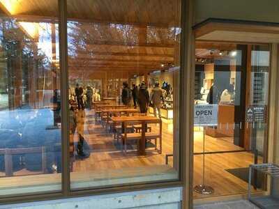 京都御苑 中立売休憩所