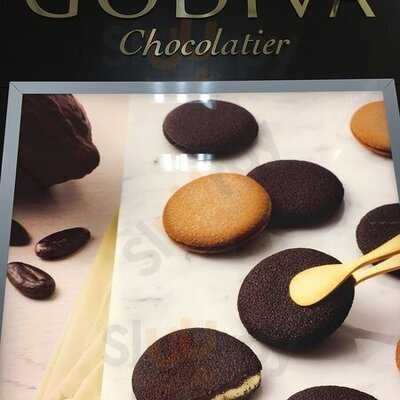 ゴディバ ラブラ万代店