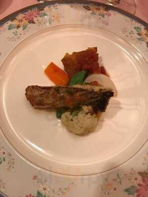 レストラン ボンナペティ