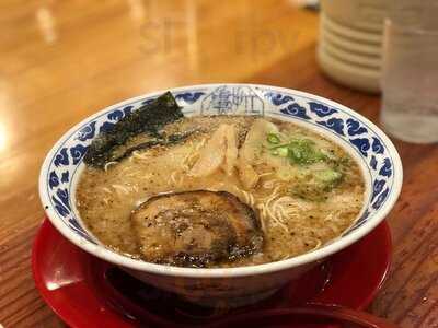 九州らーめん亀王 難波ngk前店 