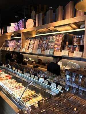 クリオロ中目黒店