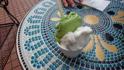 ジェラテリア・ポポロ