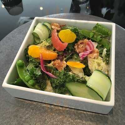 Elle Café 青山店