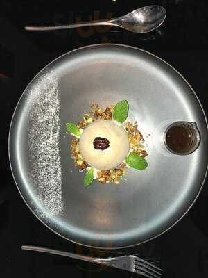 Elle Café 青山店