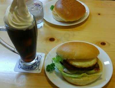 コメダ珈琲店 大阪本町店