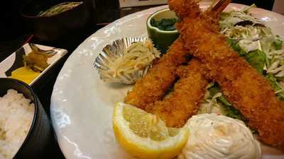 鶴すし 土佐堀店