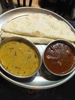 ロッダグループ