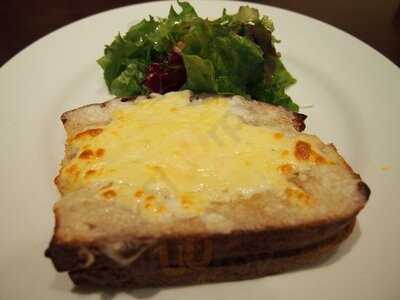 進々堂 ラクエ四条烏丸店