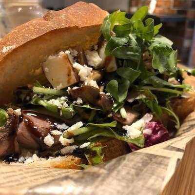 バーンサイドストリートカフェ