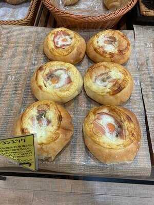 冨士屋パン店本店