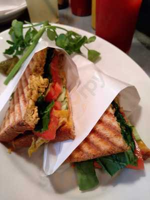 ゴールデンブラウン