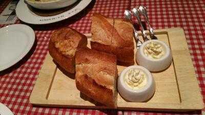 洋食屋マ メゾン 三越ラシック店