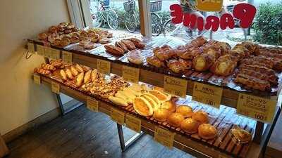 パリーネ 長居店