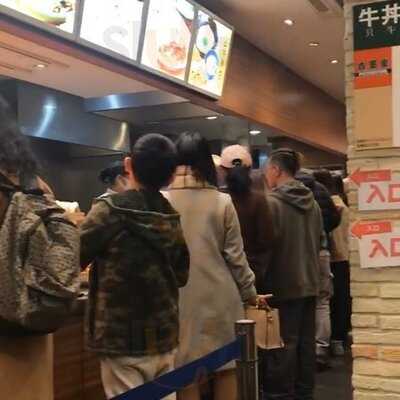 吉野家×はなまるうどん 心斎橋店