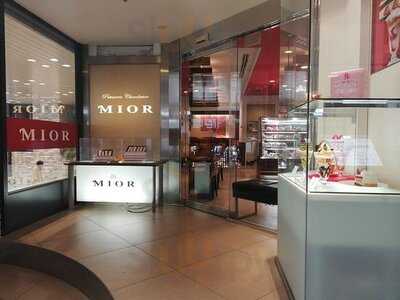 ミオール 梅田三番街店