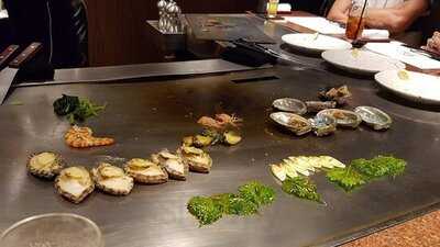 神戸牛 鉄板焼 リオ