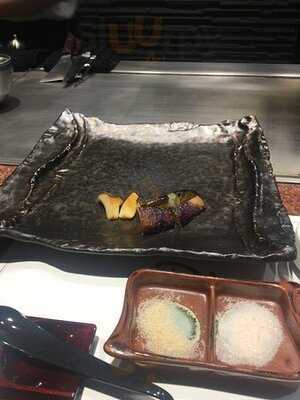 神戸牛 鉄板焼 リオ