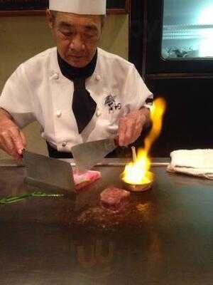 神戸牛 鉄板焼 リオ