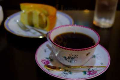 山浦珈琲店 本店