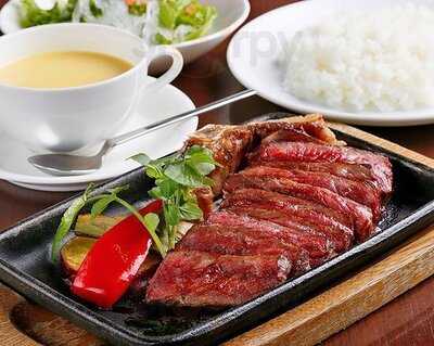 熟成肉専門 鉄板焼 但馬屋 ルクアイーレ